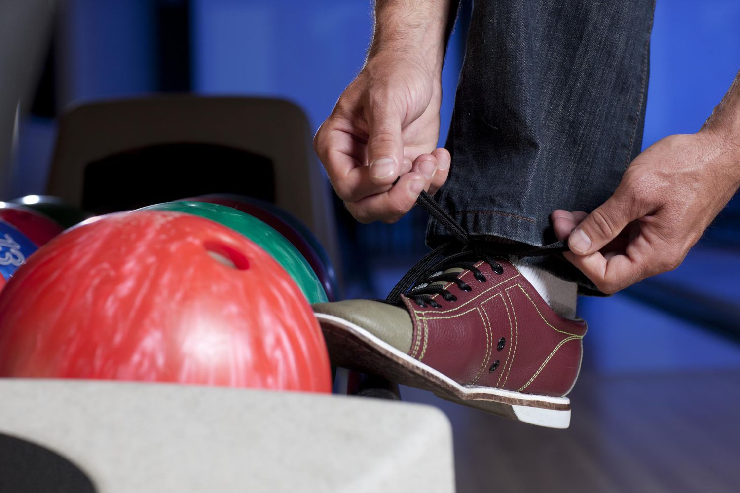 Outlet Bowling Gear Store -Outlet Bowling Gear Store 129308006 56a0b4a13df78cafdaa42565